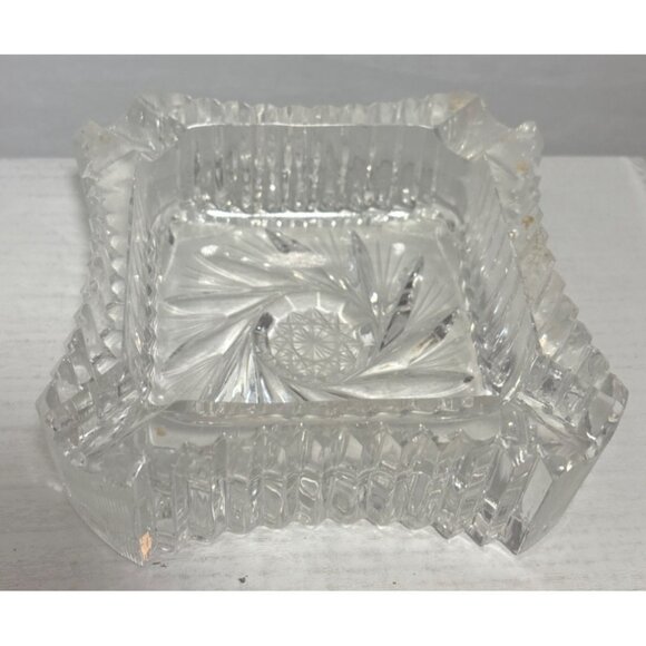 Crystal Ashtray Square Vintage Pinwheel Clear Cut Glass Ribbed & Etched Heavy - Picture 1 of 8